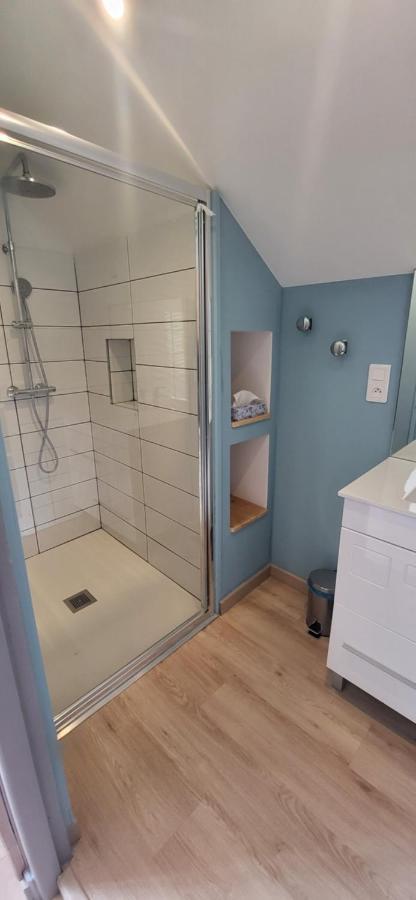 La Plante, Tendance Et Design Ornans Zewnętrze zdjęcie